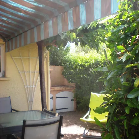 Maison De Agdabella *